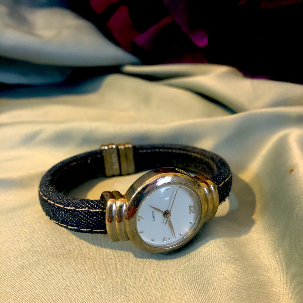 Vintage quartz watch, denim